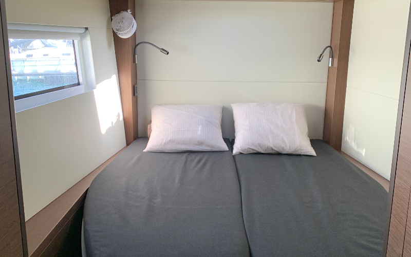 Lagoon 50 — photo 13