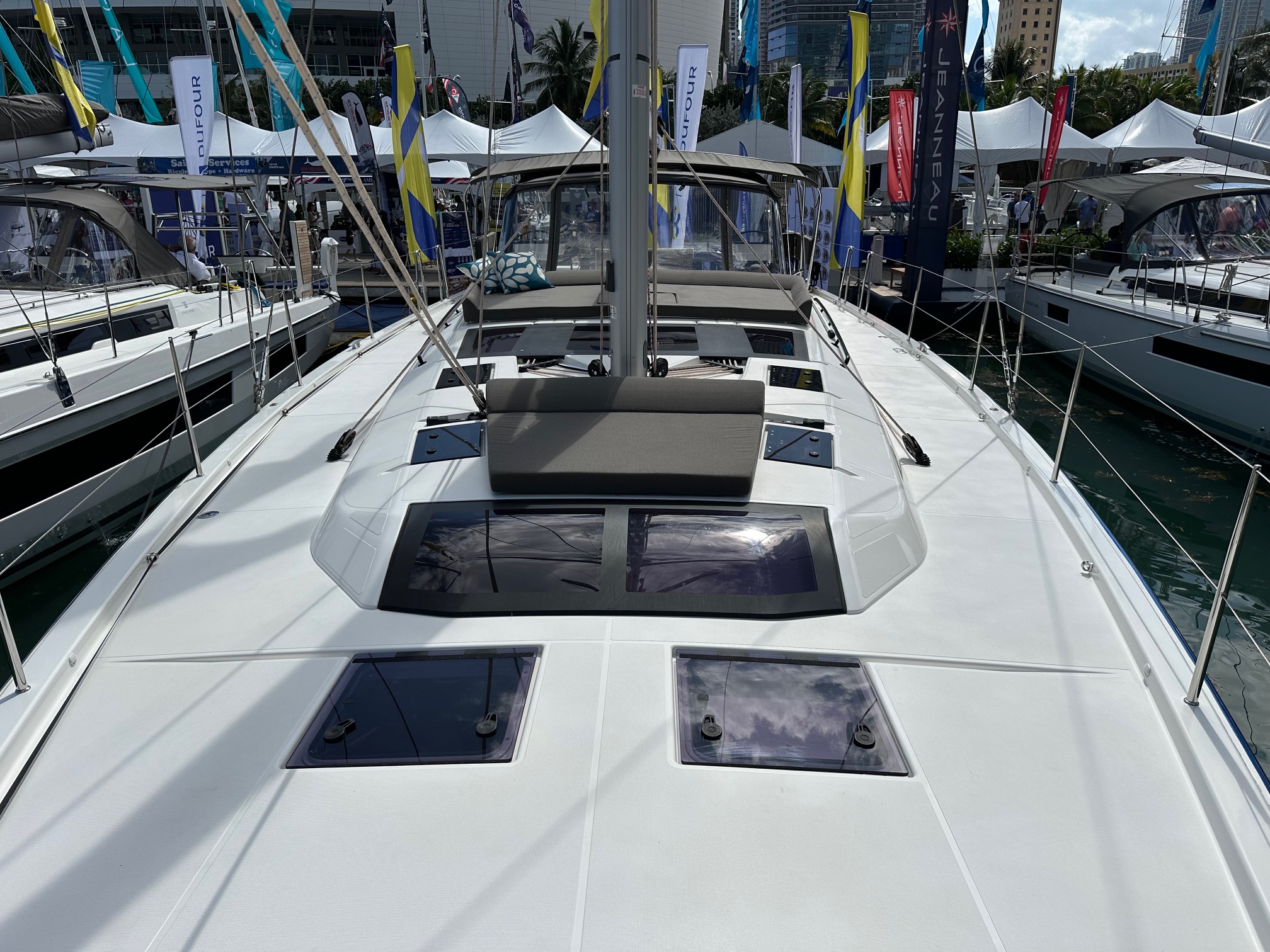 Dufour 530 - 4 cab. — photo 7