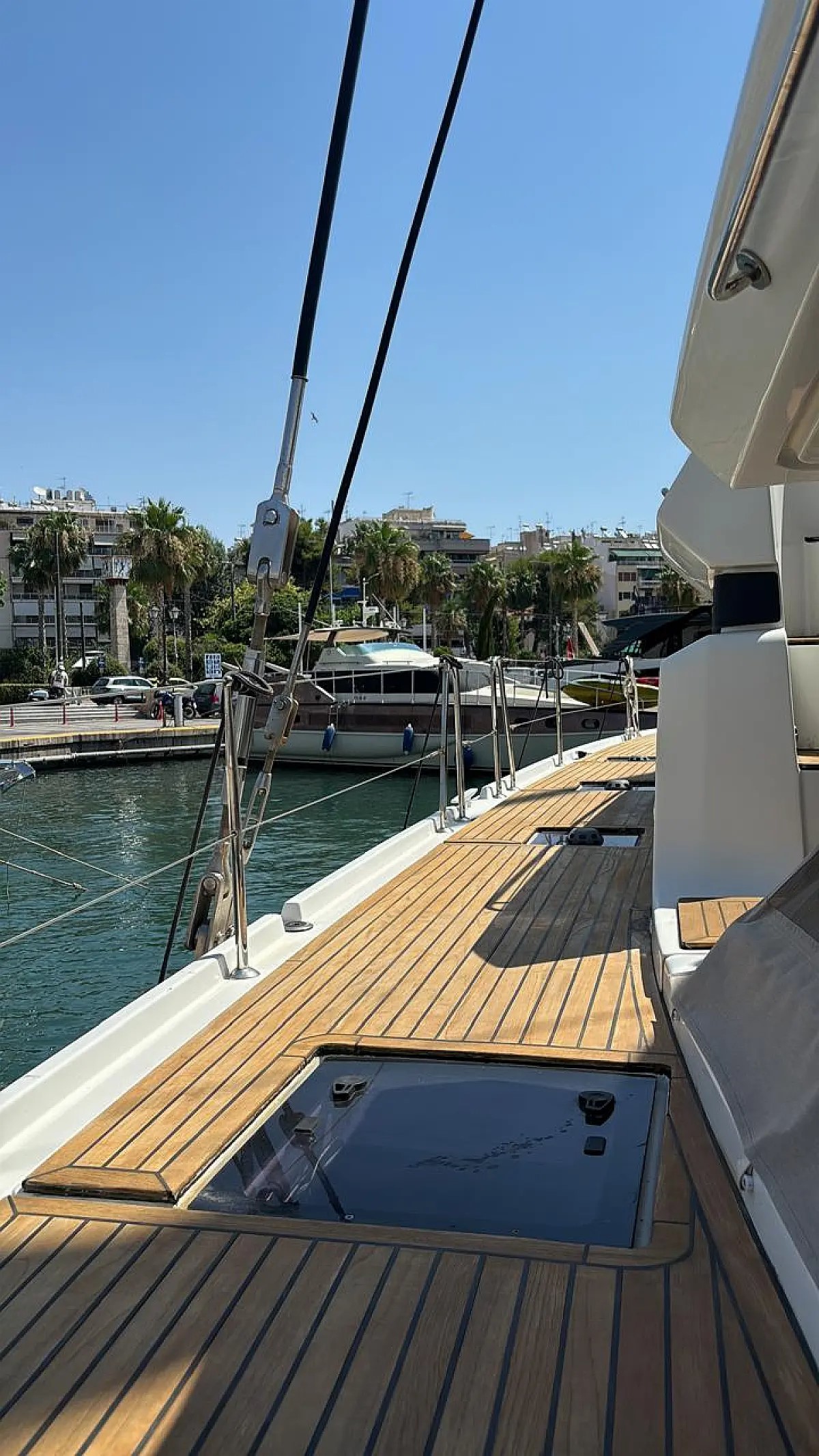 Lagoon 50 - 6 + 1 cab. — photo 8