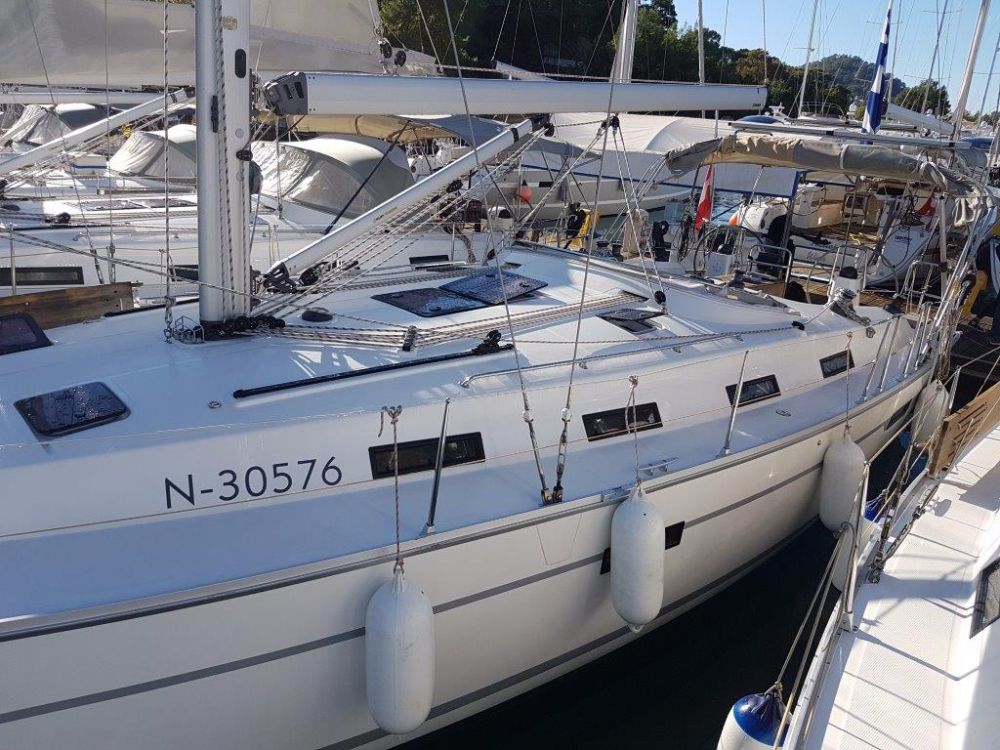 Bavaria Cruiser 40 — photo 4
