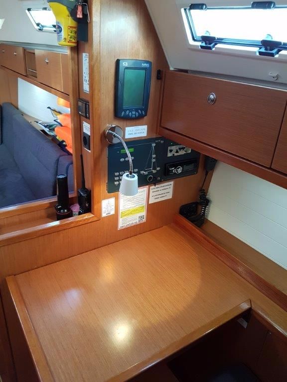Bavaria Cruiser 40 — photo 11