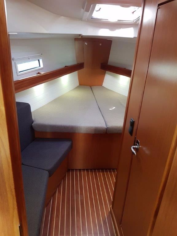 Bavaria Cruiser 40 — photo 13