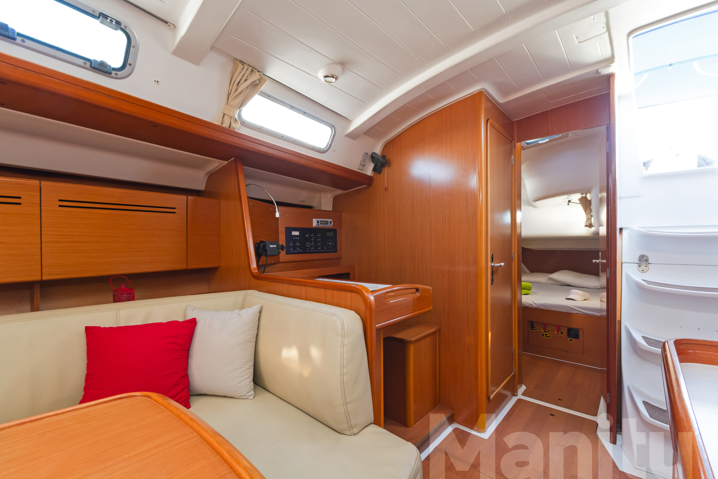 Cyclades 50.5 - 5 + 1 cab. — photo 12