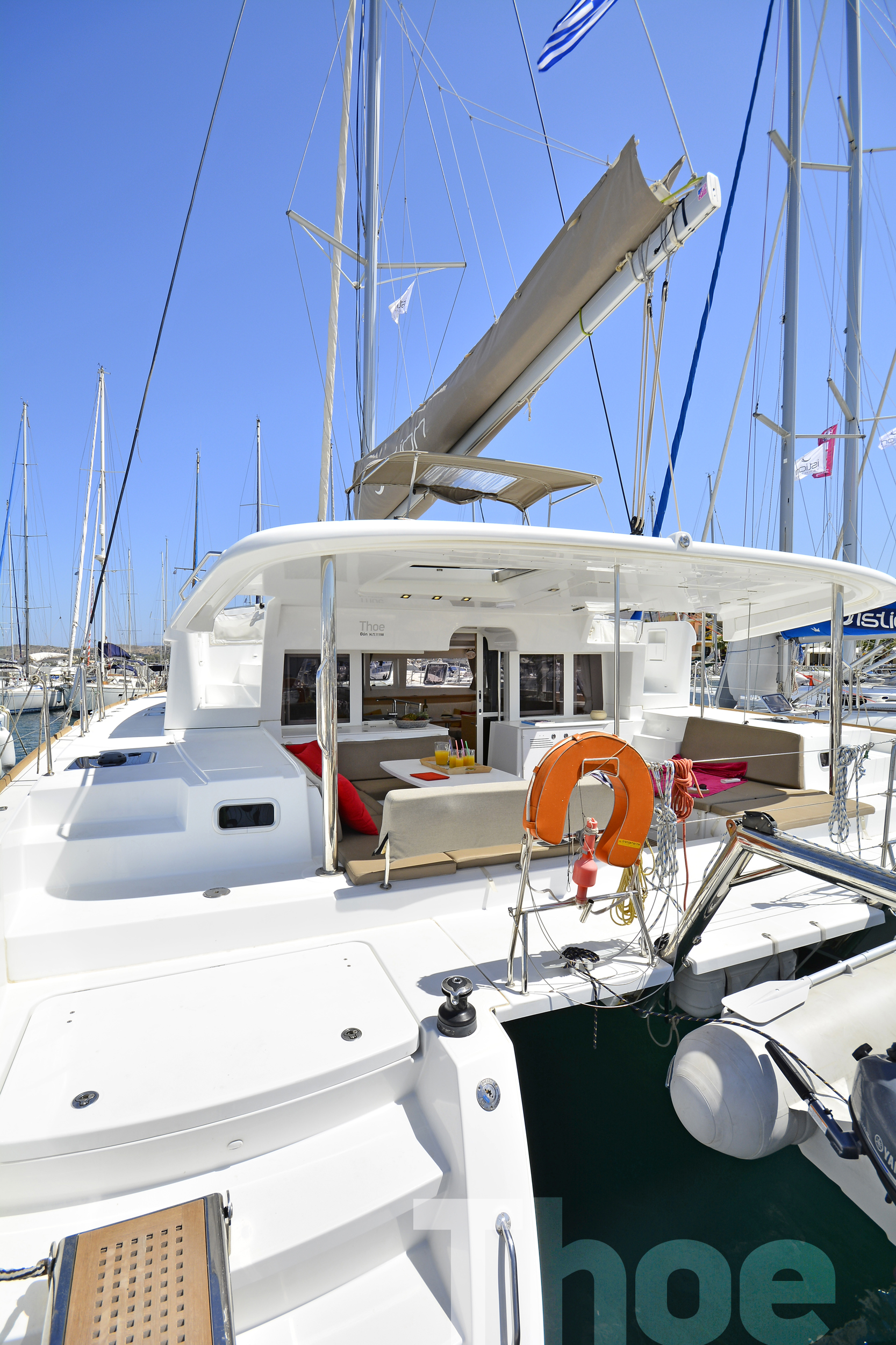 Lagoon 450 - 4 + 2 cab. — photo 32