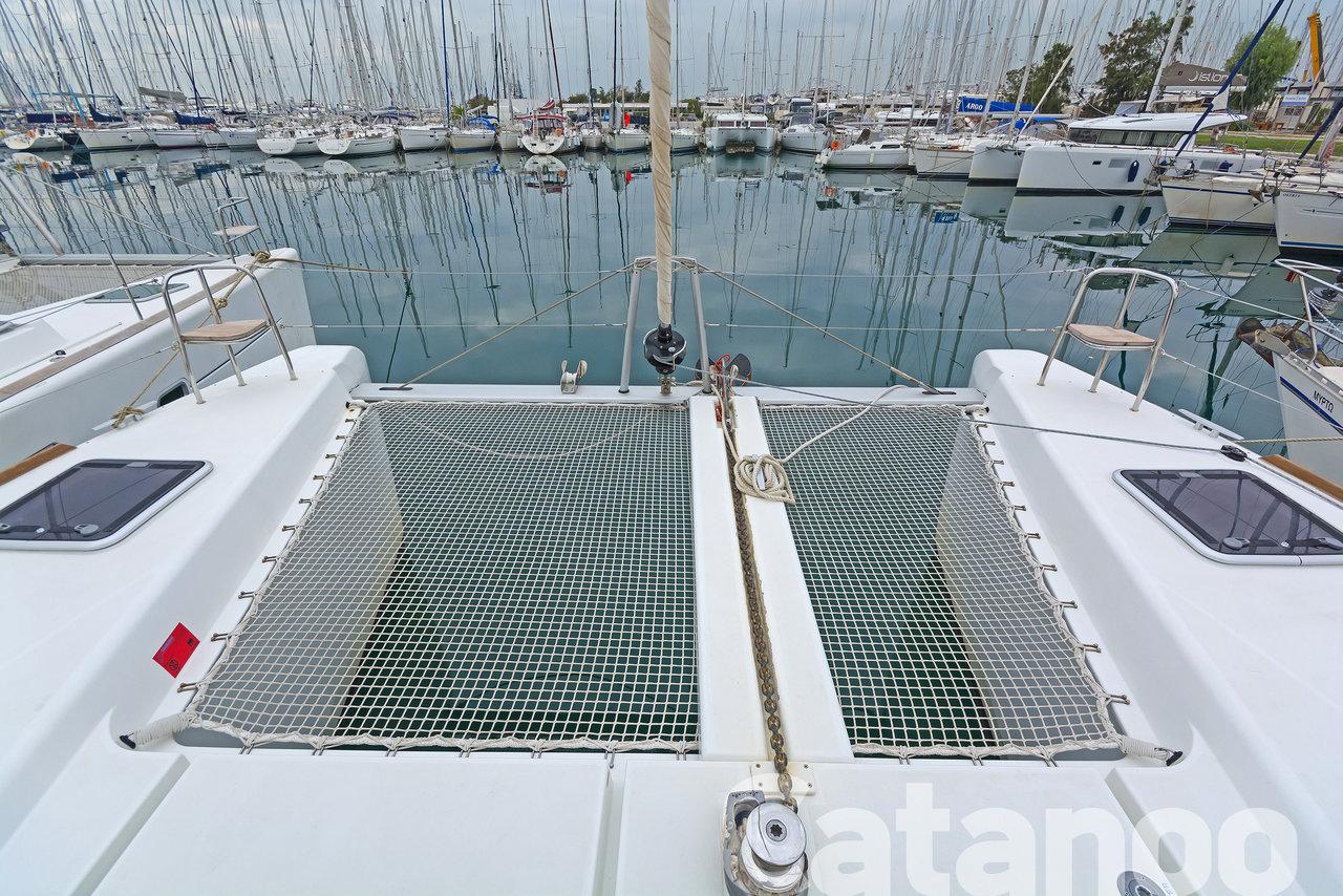 Lagoon 39 — photo 11