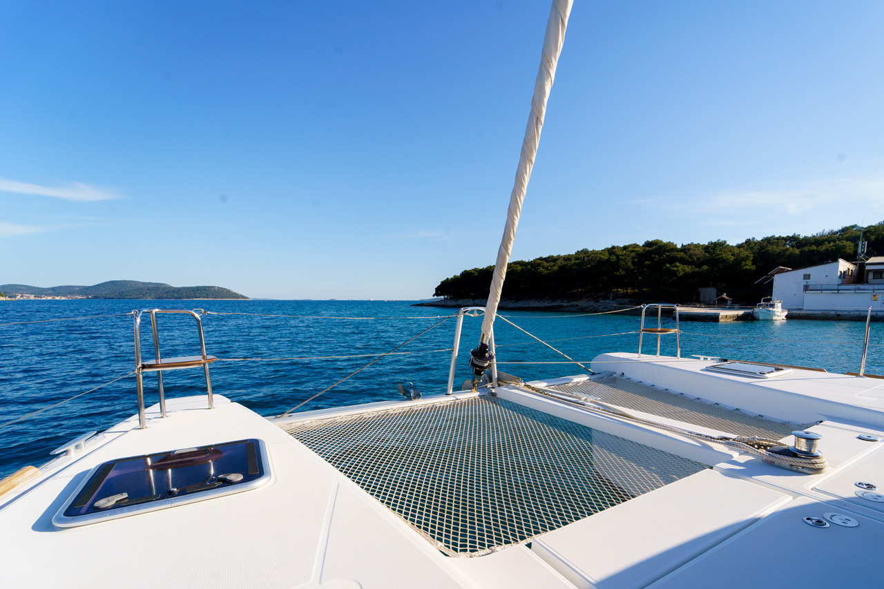 Lagoon 39 - 4 + 2 cab. — photo 12