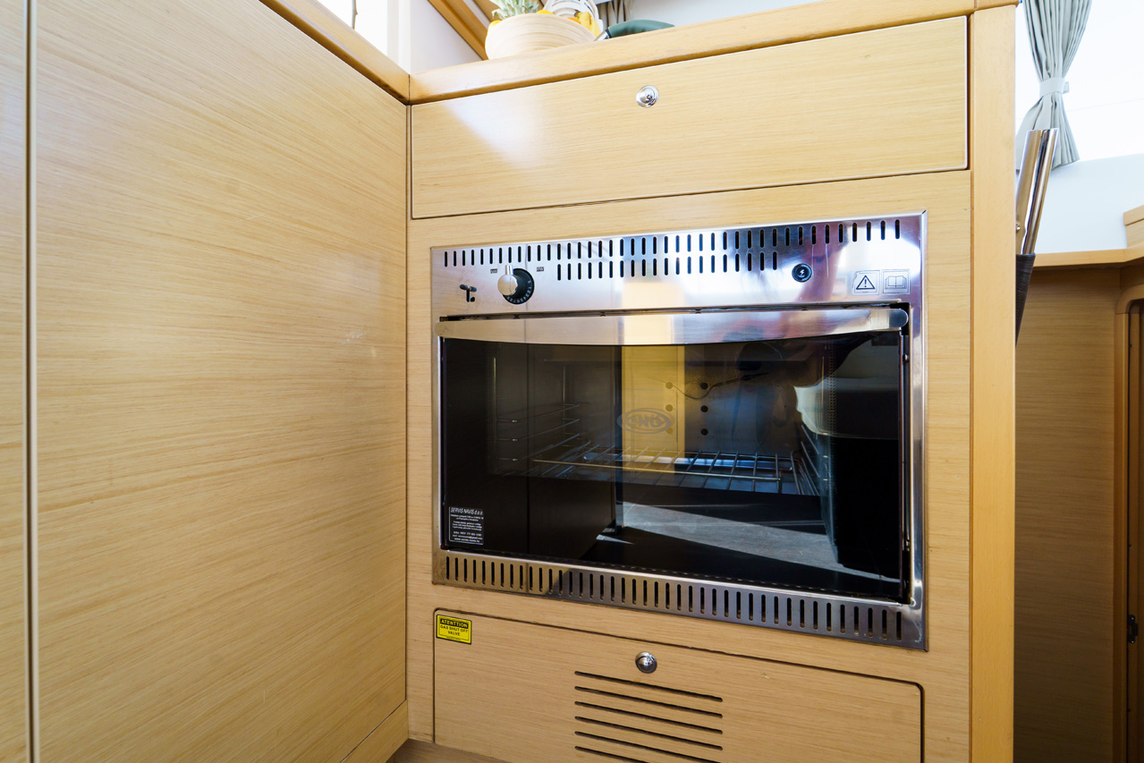 Lagoon 39 - 4 + 2 cab. — photo 17