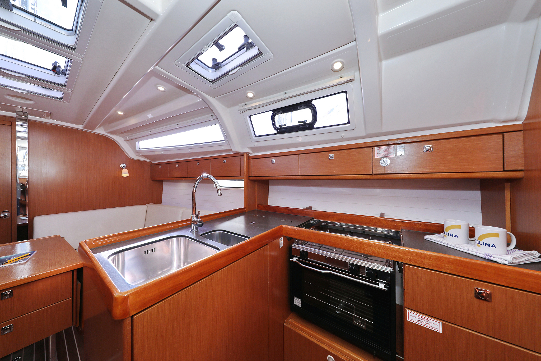 Bavaria Cruiser 37 - 3 cab. — photo 22
