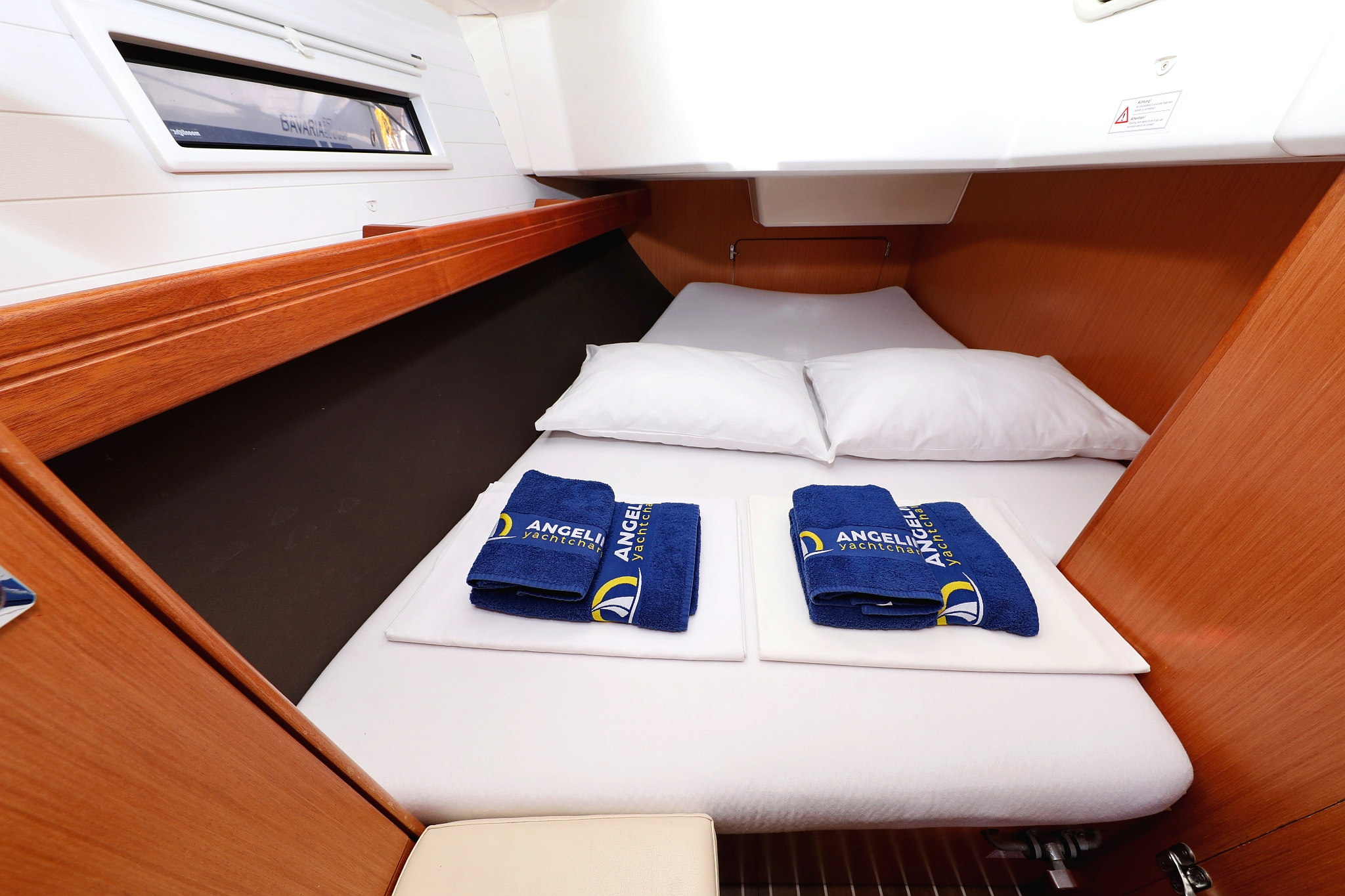 Bavaria Cruiser 37 - 3 cab. — photo 25