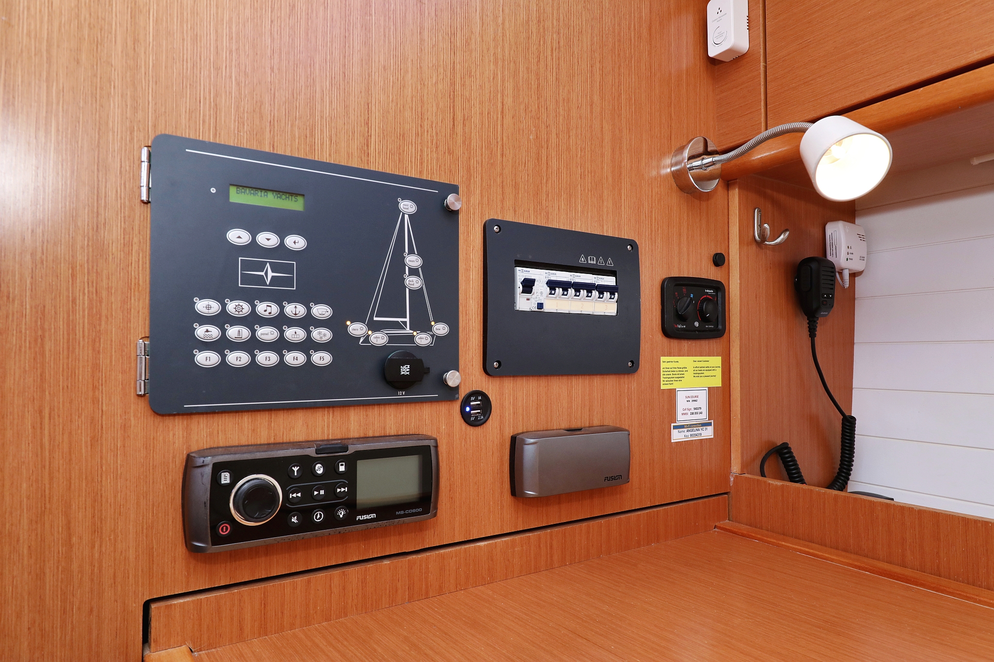 Bavaria Cruiser 37 - 3 cab. — photo 39