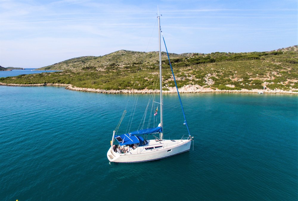 Sun Odyssey 36i — photo 1