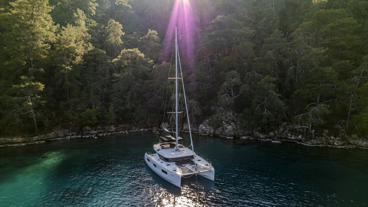 Lagoon 46 - 4 + 2 cab. — photo 4