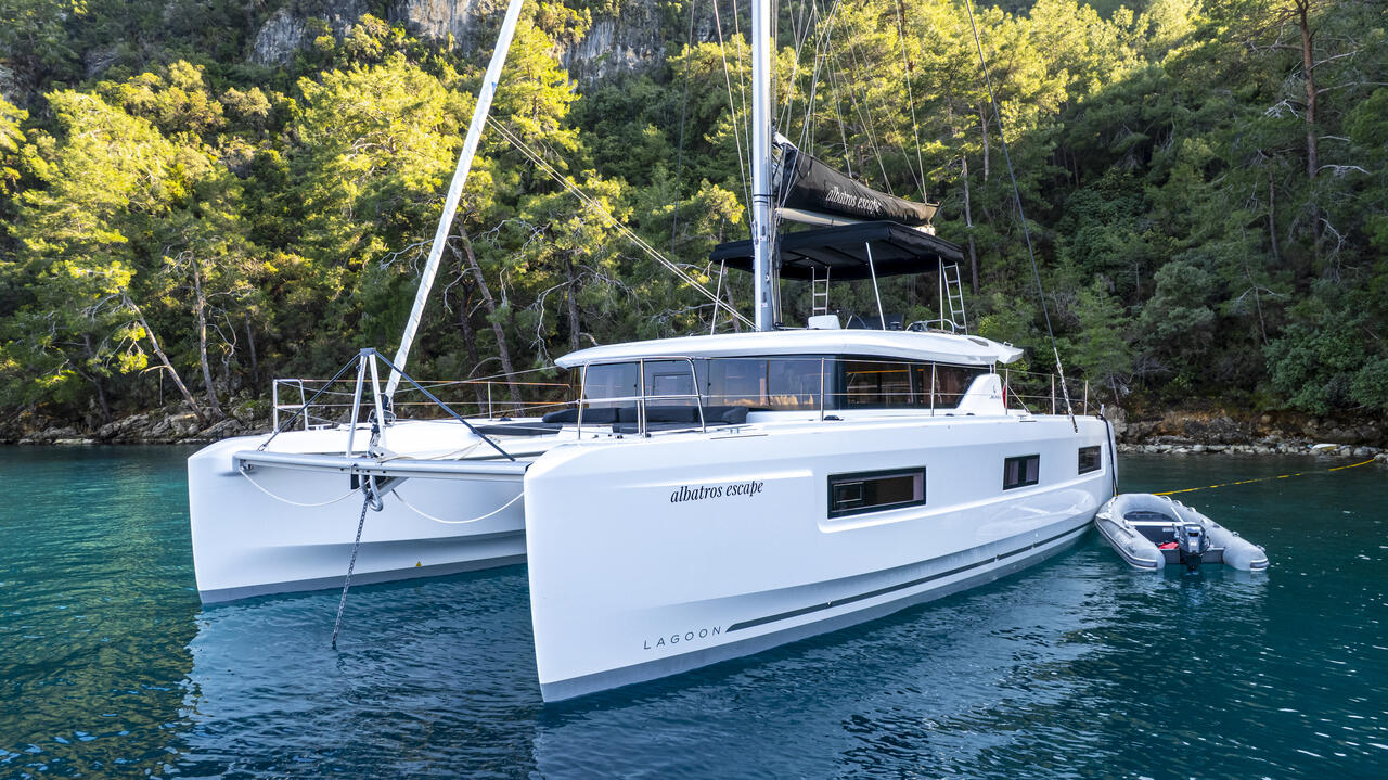Lagoon 46 - 4 + 2 cab. — photo 7
