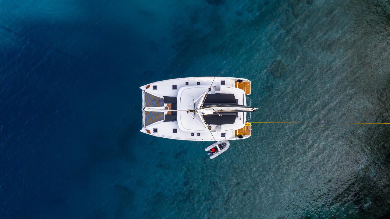 Lagoon 46 - 4 + 2 cab. — photo 9