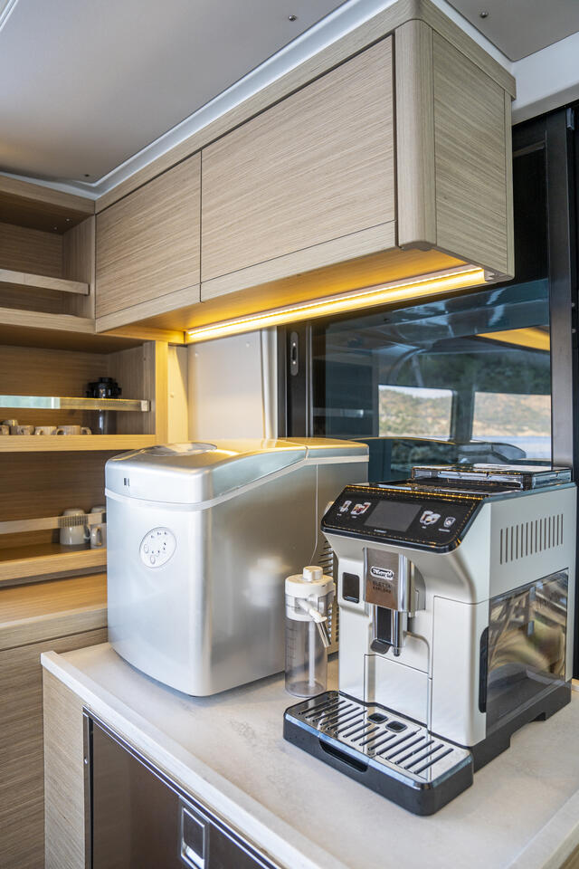 Lagoon 46 - 4 + 2 cab. — photo 14