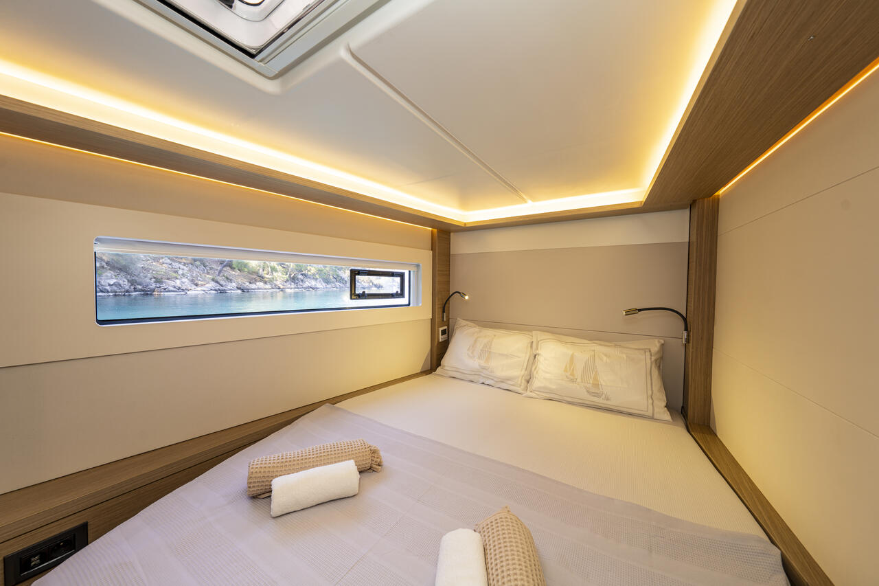 Lagoon 46 - 4 + 2 cab. — photo 20