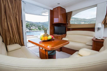 Prestige 36 — photo 4