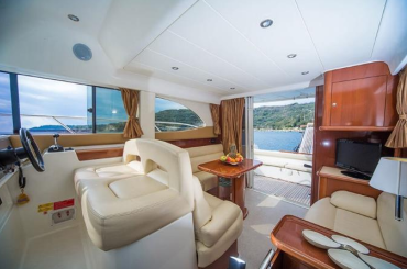 Prestige 36 — photo 5