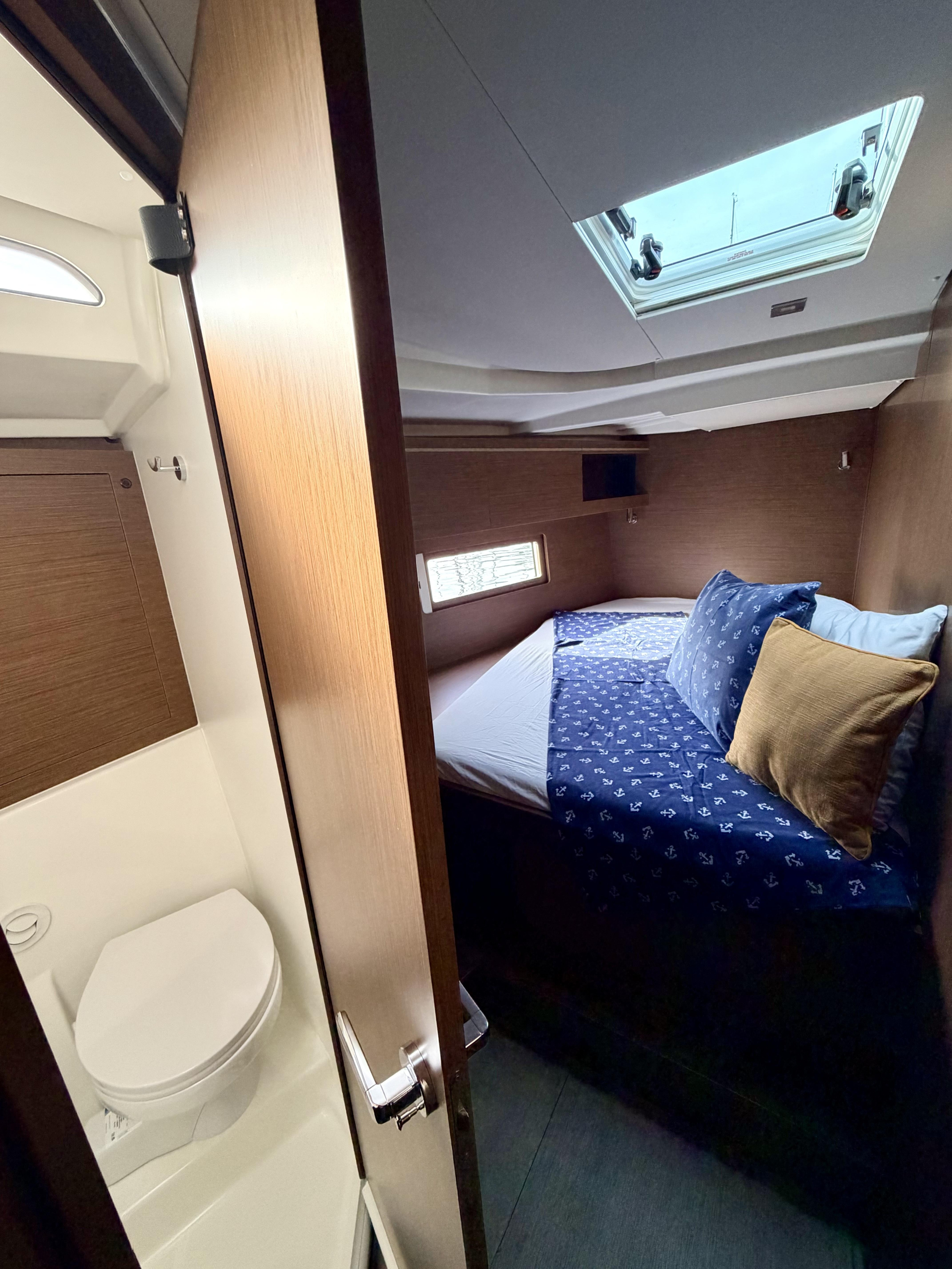 Oceanis 51.1 - 5 + 1 cab. — photo 3