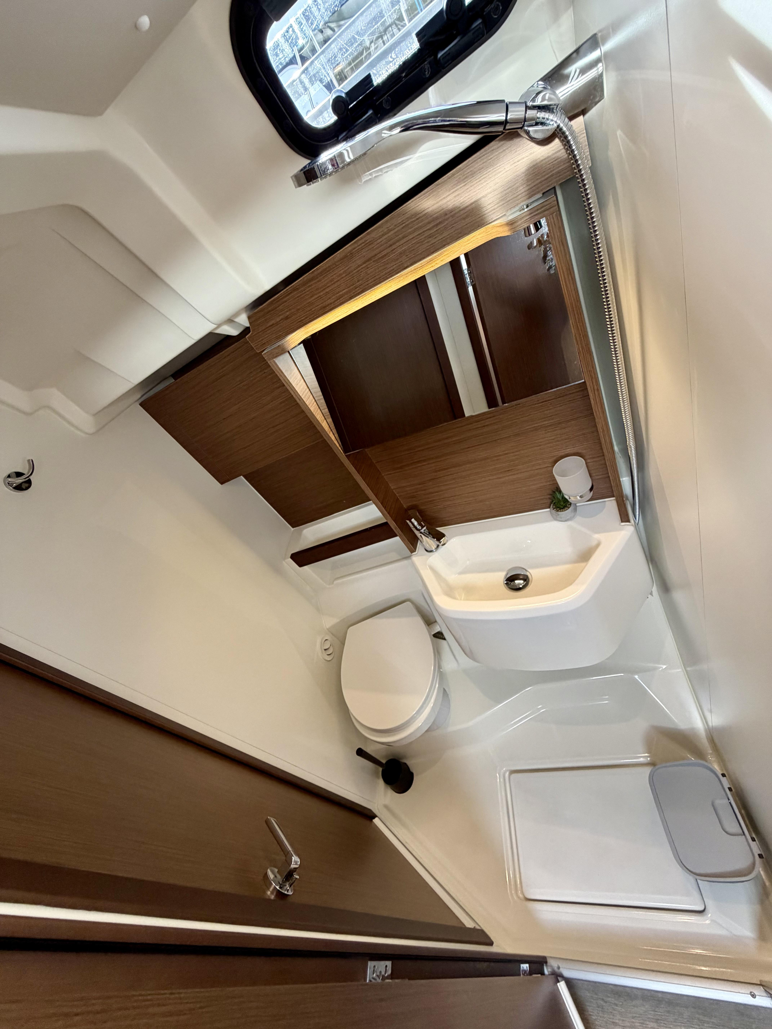 Oceanis 51.1 - 5 + 1 cab. — photo 4