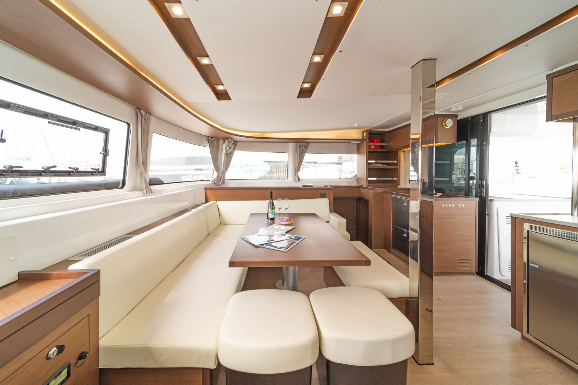 Lagoon 46 - 4 + 2 cab. — photo 10