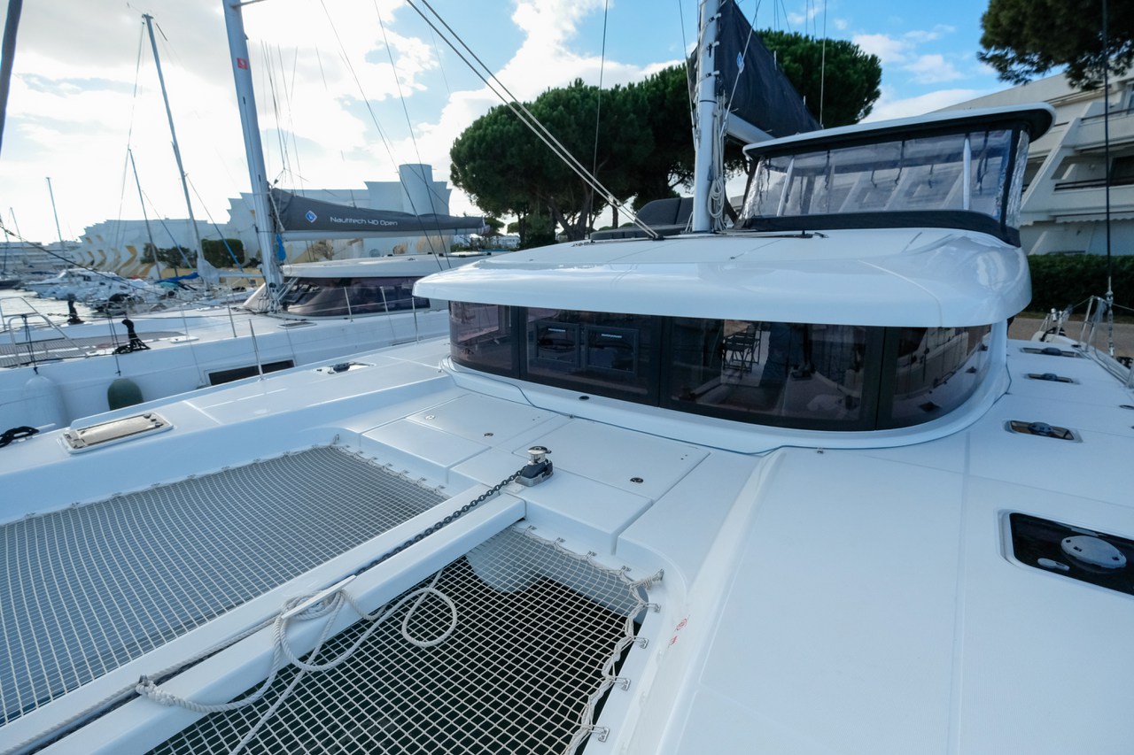 Lagoon 42 - 4 + 1 cab. — photo 5