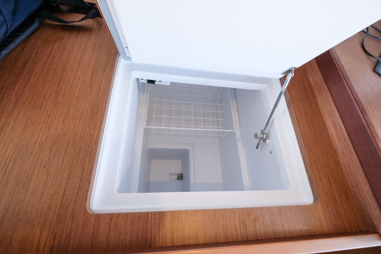 Lagoon 42 - 4 + 1 cab. — photo 21