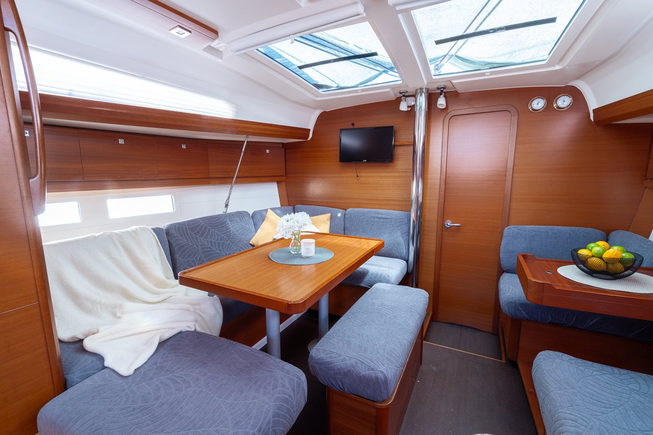 Dufour 412 GL — photo 8