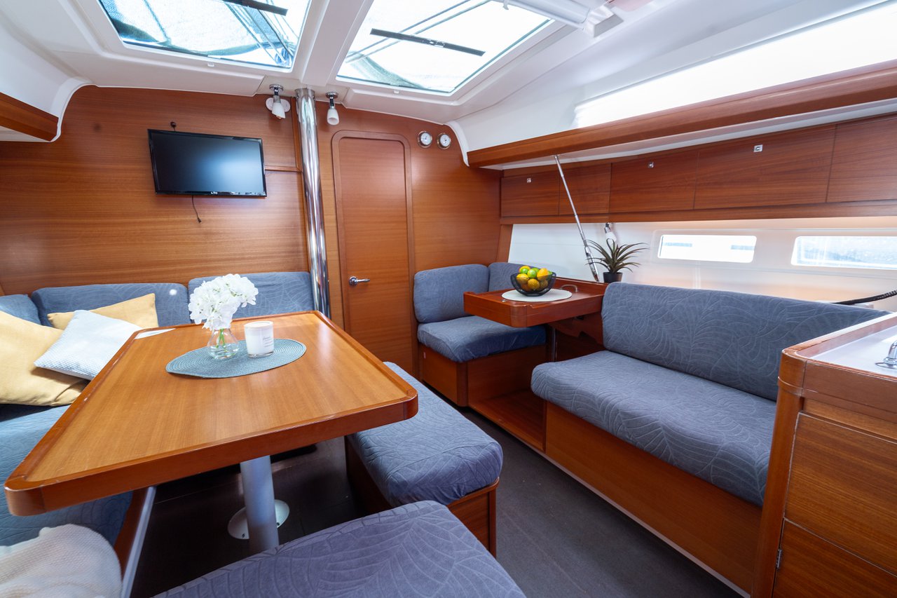Dufour 412 GL — photo 9