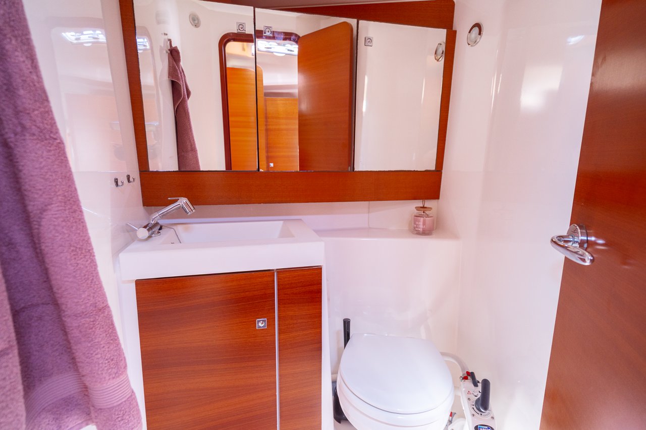 Dufour 412 GL — photo 17