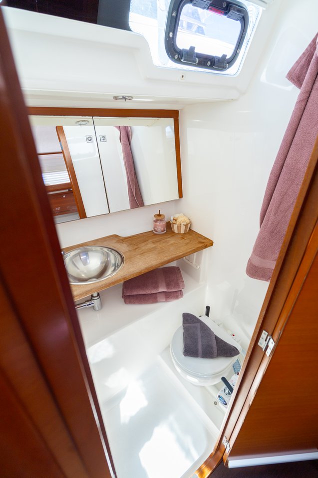Dufour 412 GL — photo 20