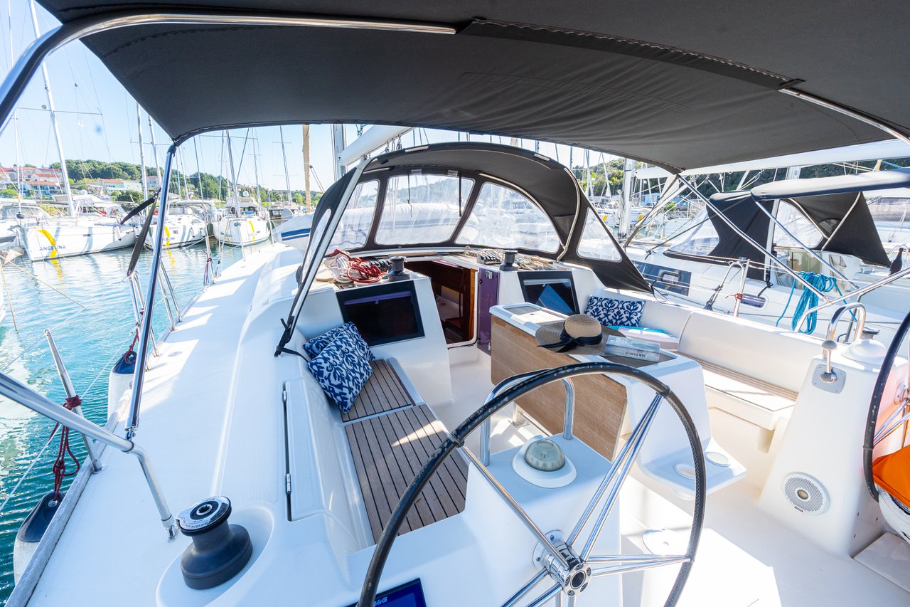 Dufour 460 GL — photo 4