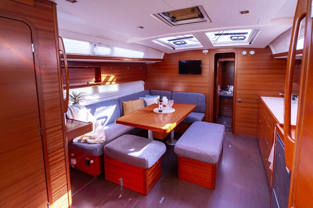 Dufour 460 GL — photo 9