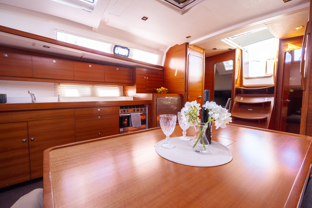 Dufour 460 GL — photo 11