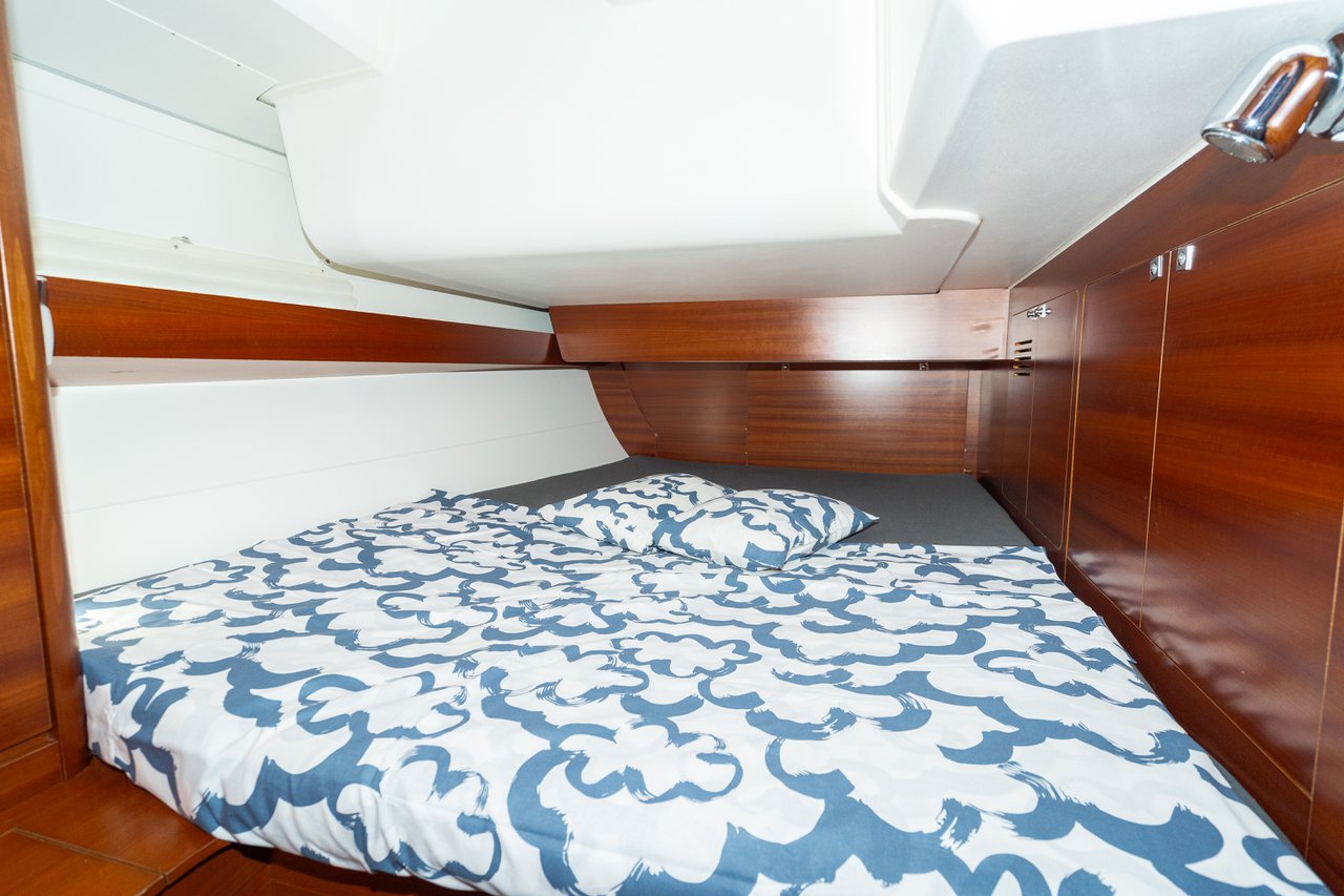 Dufour 460 GL — photo 14