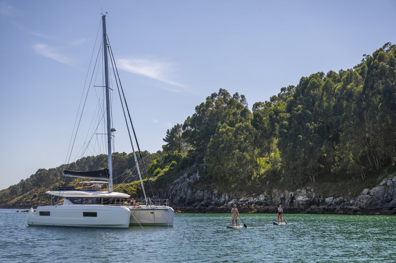 Lagoon 43 - 4 + 1 cab. — photo 6