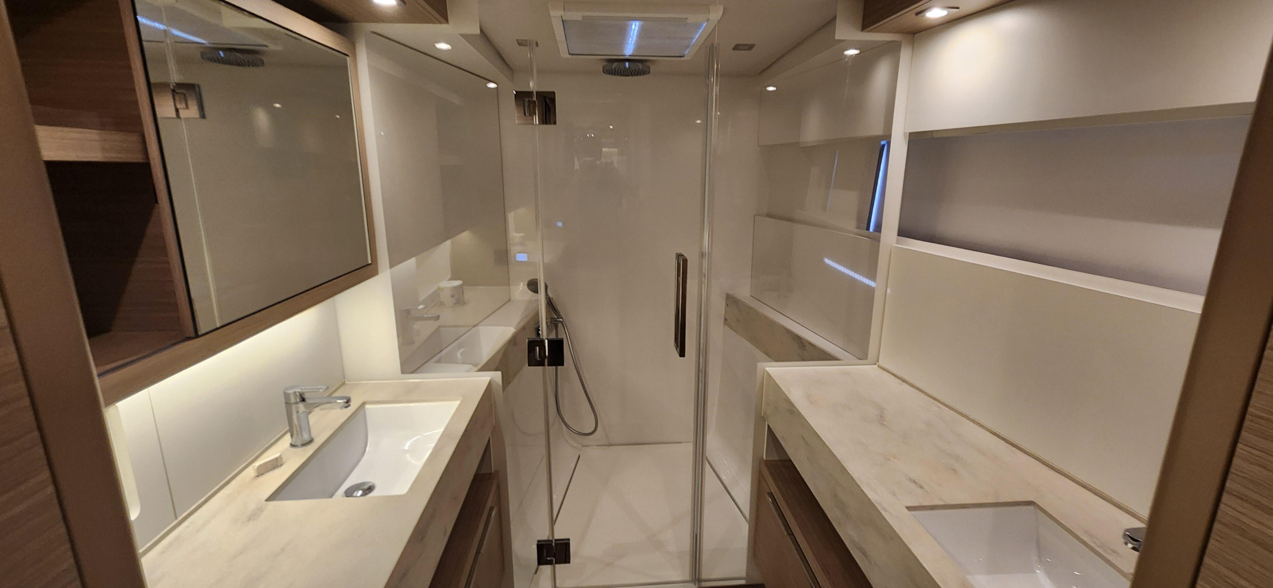 Lagoon 51 OW - 4 + 1 cab. — photo 28