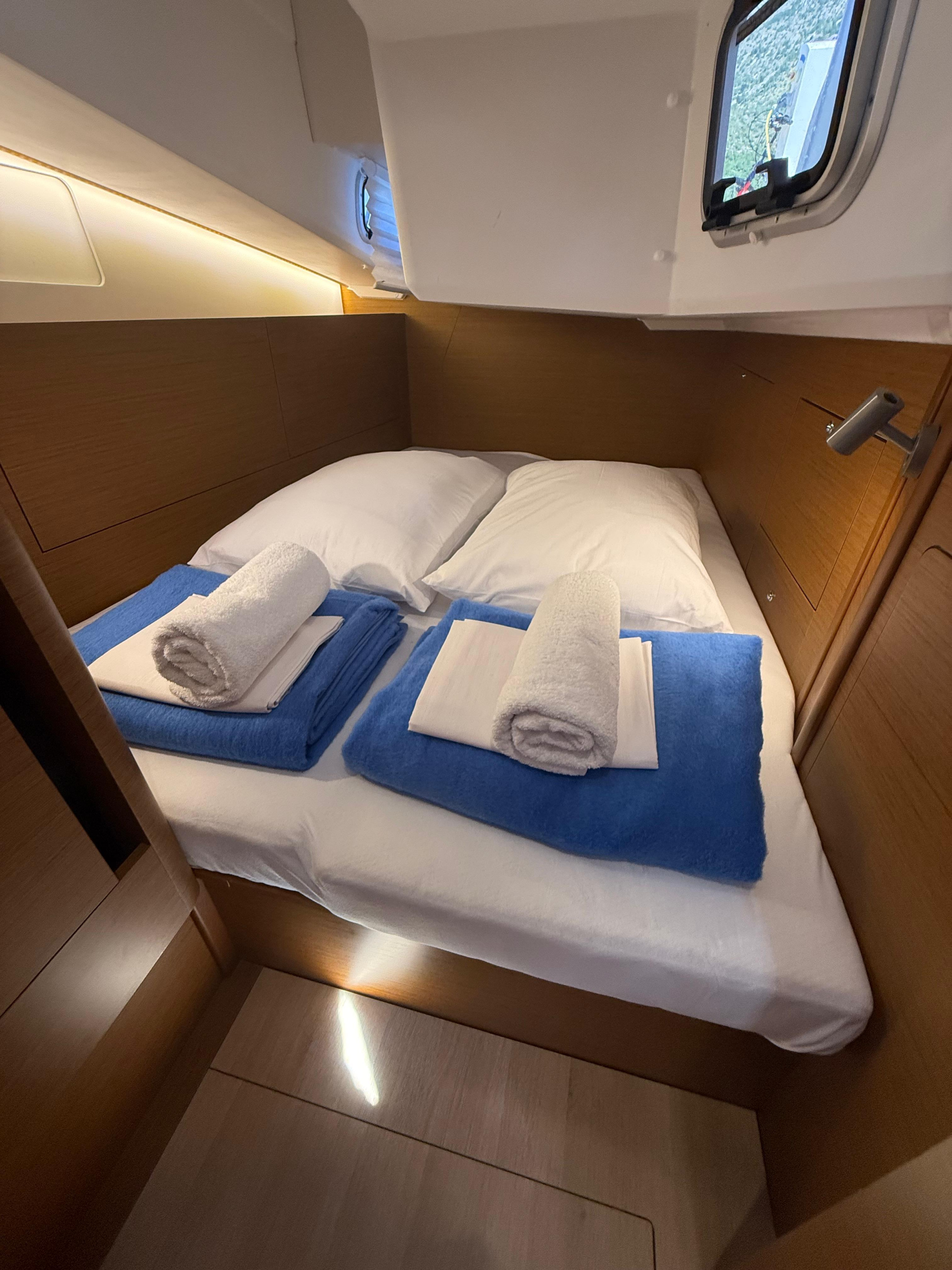 Sun Odyssey 410 - 3 cab. — photo 10