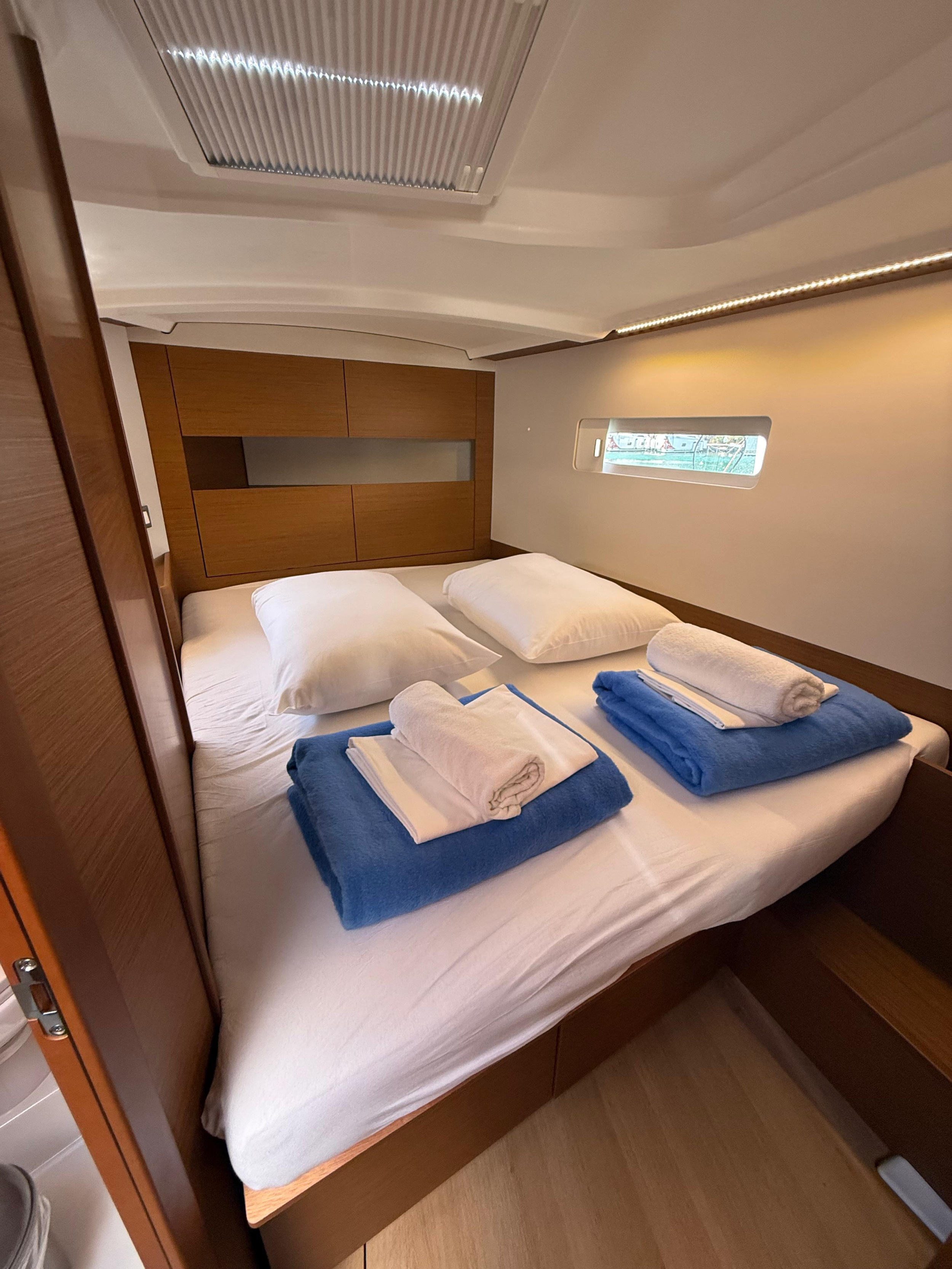 Sun Odyssey 410 - 3 cab. — photo 16