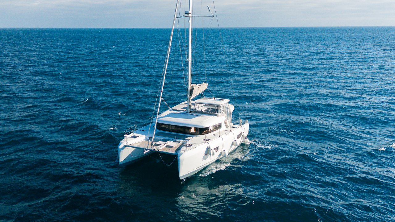 Lagoon 42 - 4 cab. — photo 6