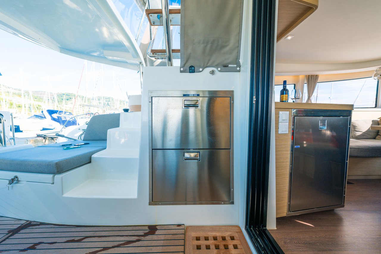 Lagoon 42 - 4 cab. — photo 13