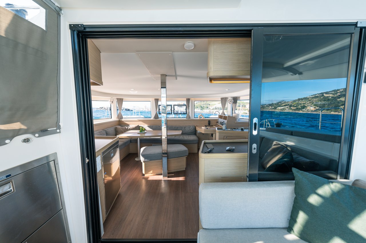 Lagoon 42 - 4 cab. — photo 14