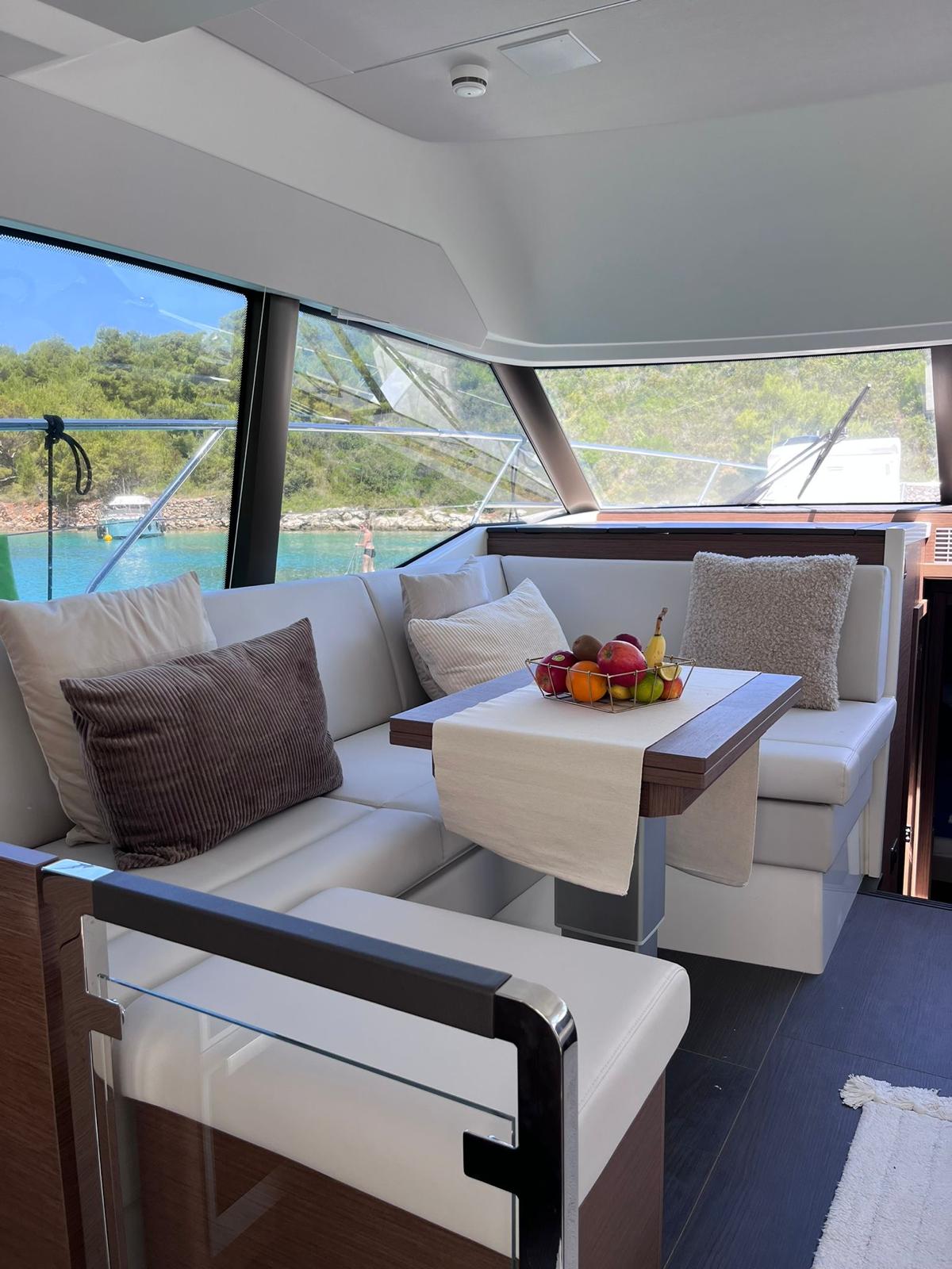 Prestige 420 Fly - 2 cab. — photo 20