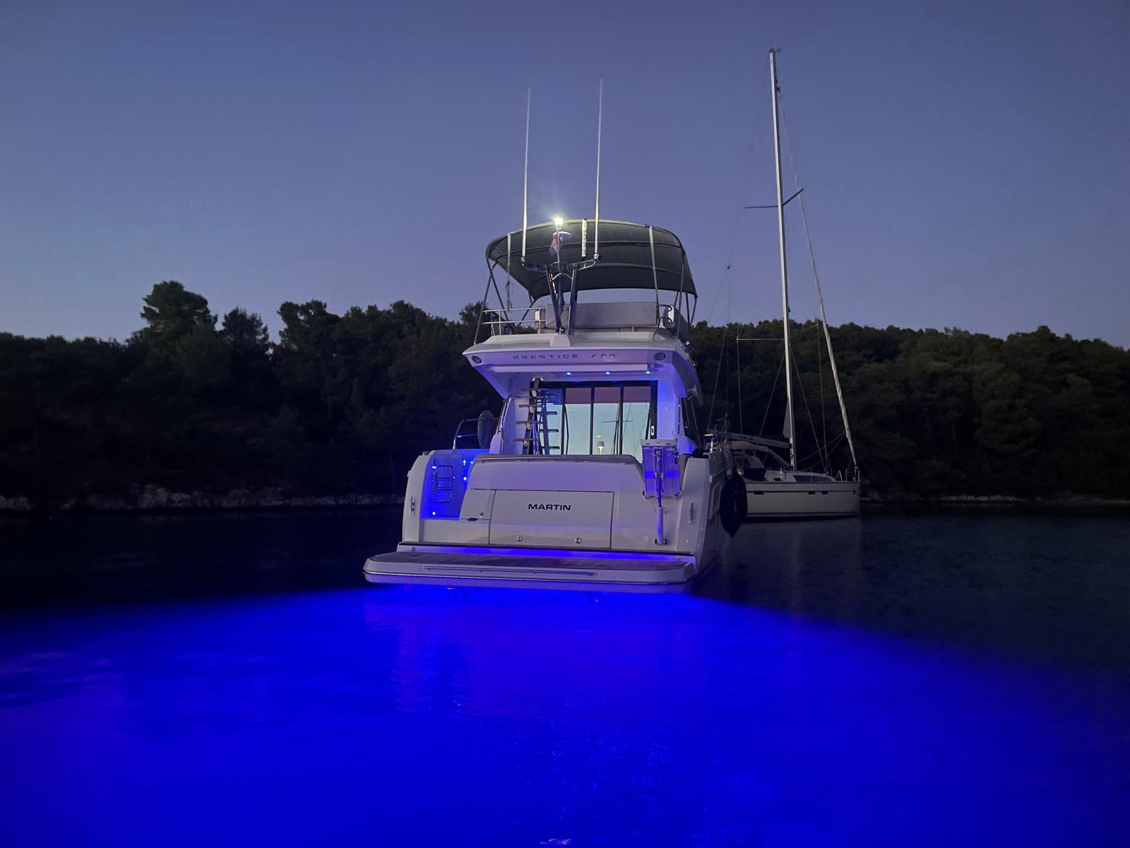 Prestige 420 Fly - 2 cab. — photo 21