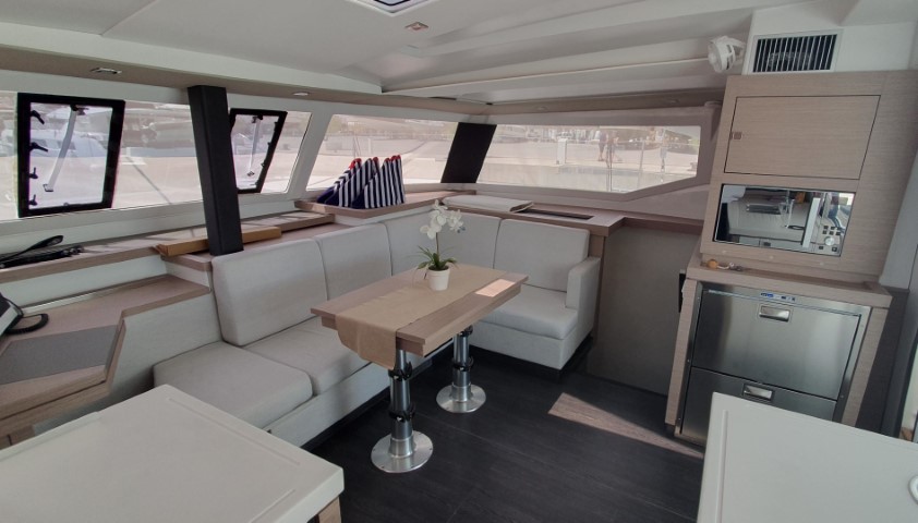 Fountaine Pajot Astrea 42 - 4 + 1 cab. — photo 11
