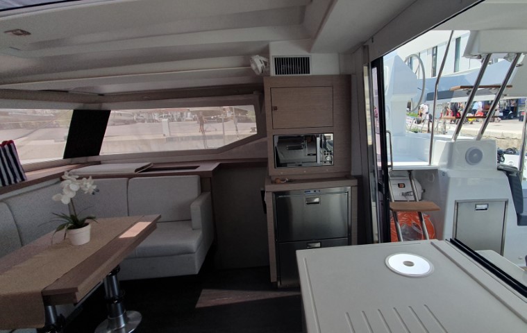 Fountaine Pajot Astrea 42 - 4 + 1 cab. — photo 12
