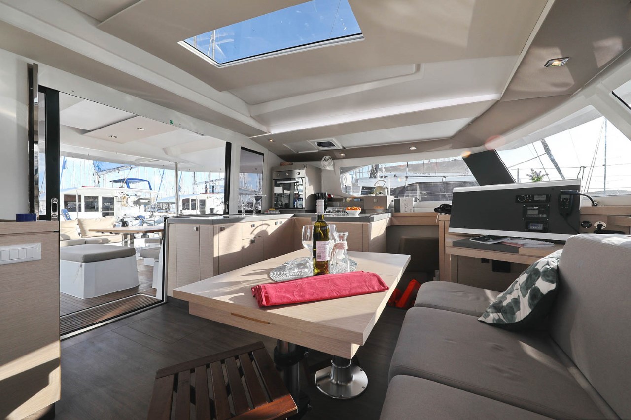 Fountaine Pajot Astrea 42 - 4 + 2 cab. — photo 13