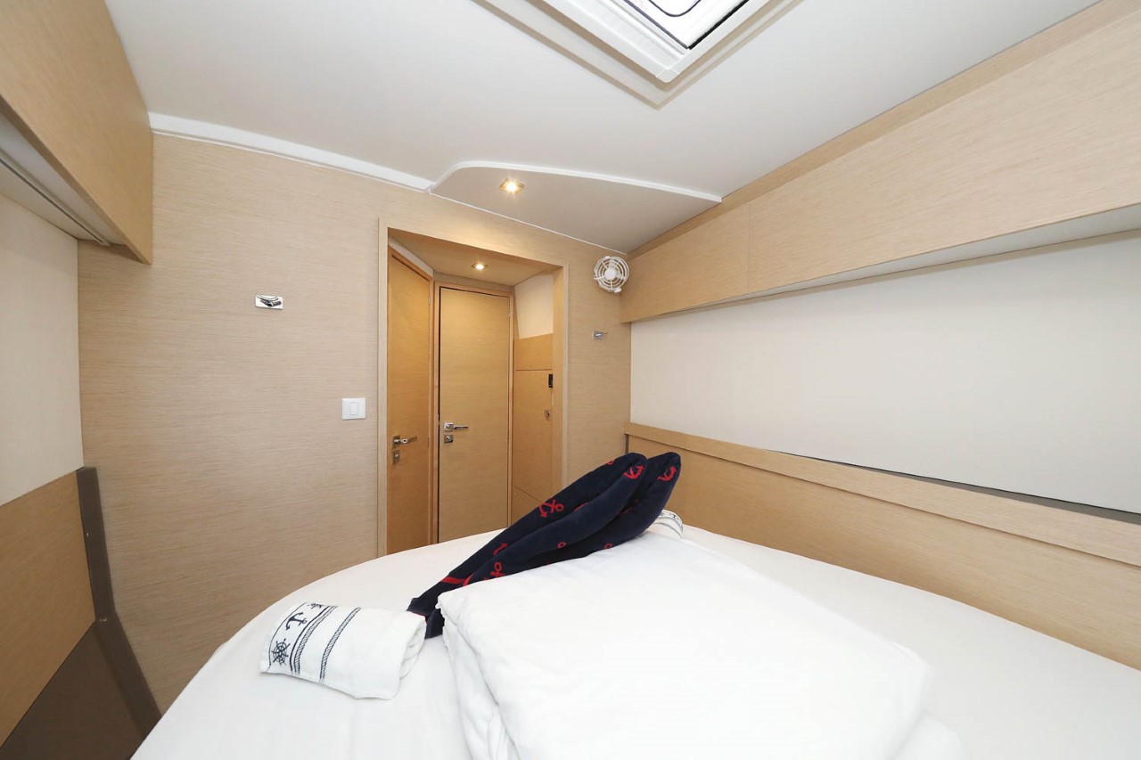 Fountaine Pajot Astrea 42 - 4 + 2 cab. — photo 19