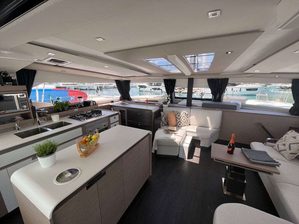 Fountaine Pajot Aura 51 - 5 + 1 cab. — photo 13