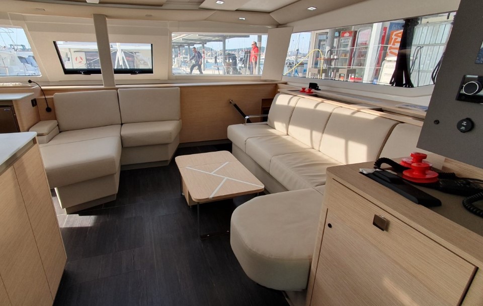 Fountaine Pajot Aura 51 — photo 8